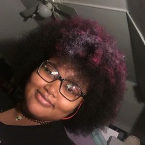 Meet your Posher, Lachelle